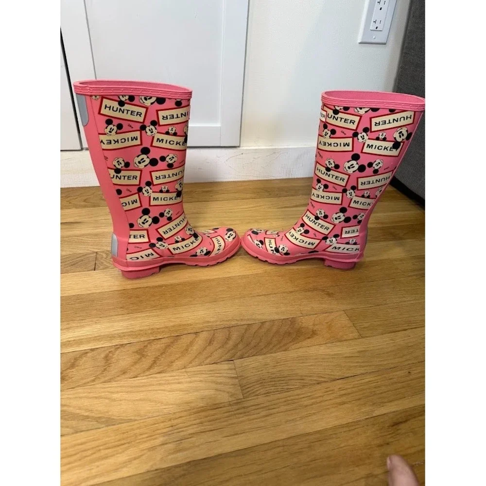 HUNTER DISNEY PRINT PINK RAINBOOTS WELLIES TALL KIDCORE MICKEY HTF DISNEY WORLD